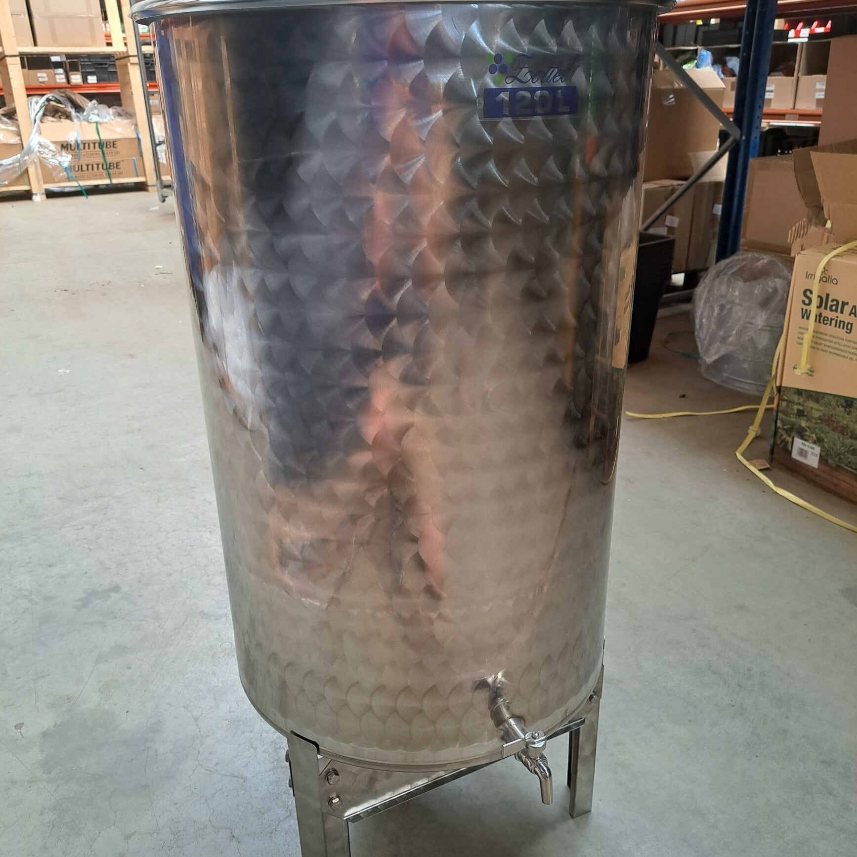 Base with legs Zottel in stainless steel for wine tanks 50-100 liters without legs
