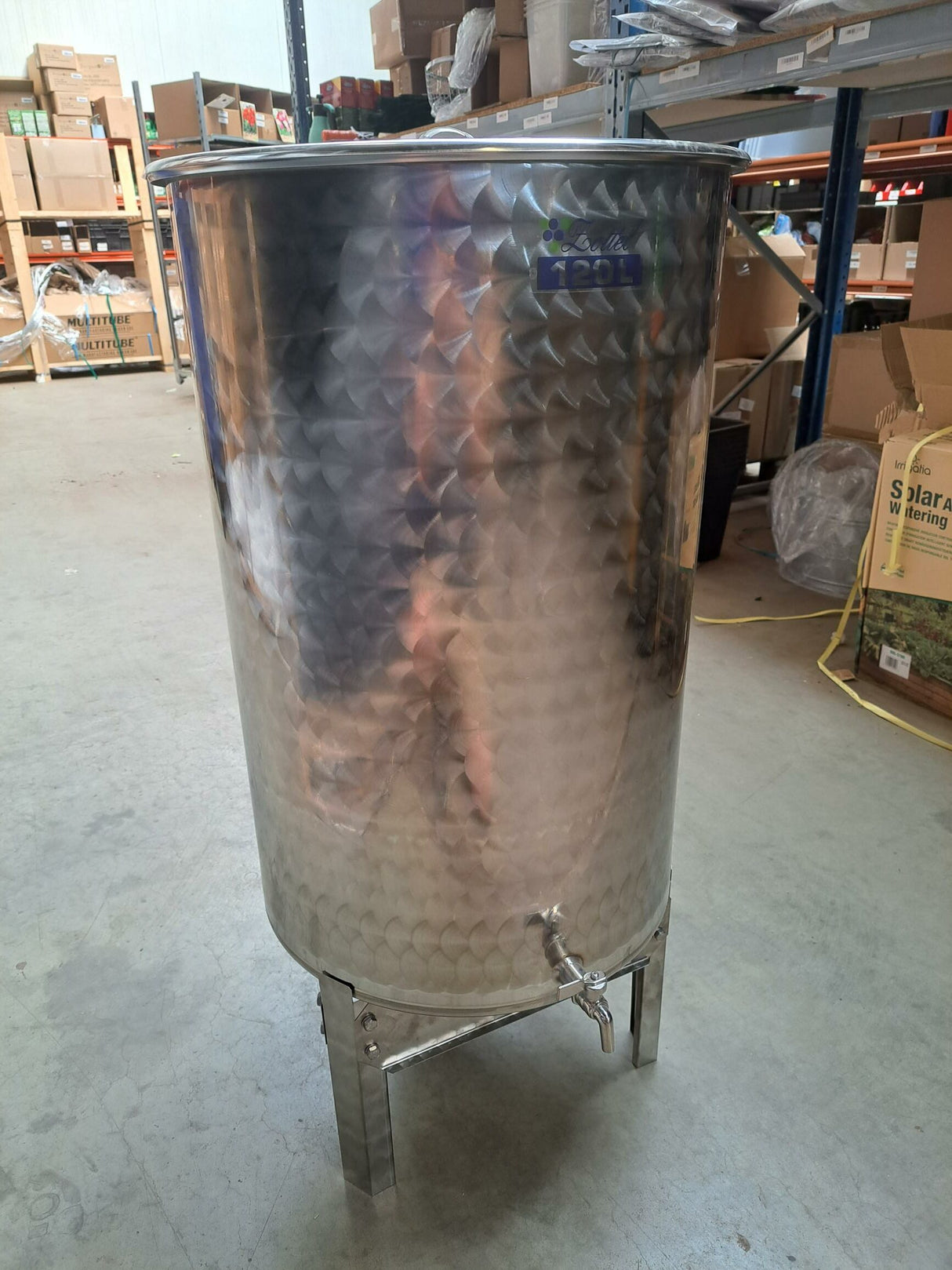 Base with legs Zottel in stainless steel for wine tanks 50-100 liters without legs