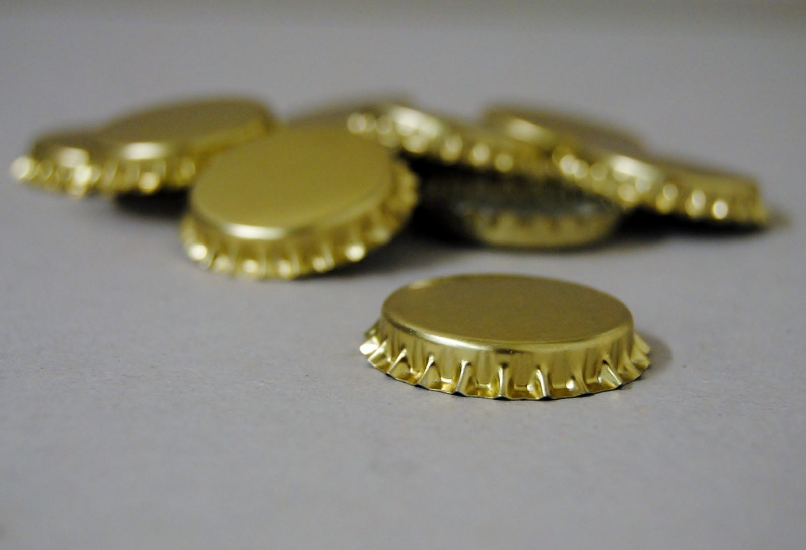 Crown cork 29mm foamed gold 100pcs for sparkling wine
