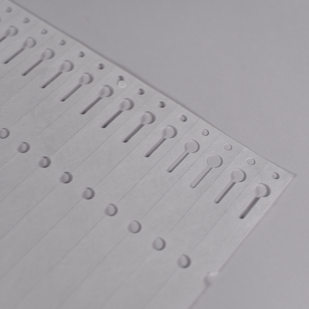 Étiquettes à fente Tyvek grandes (choisir la quantité)