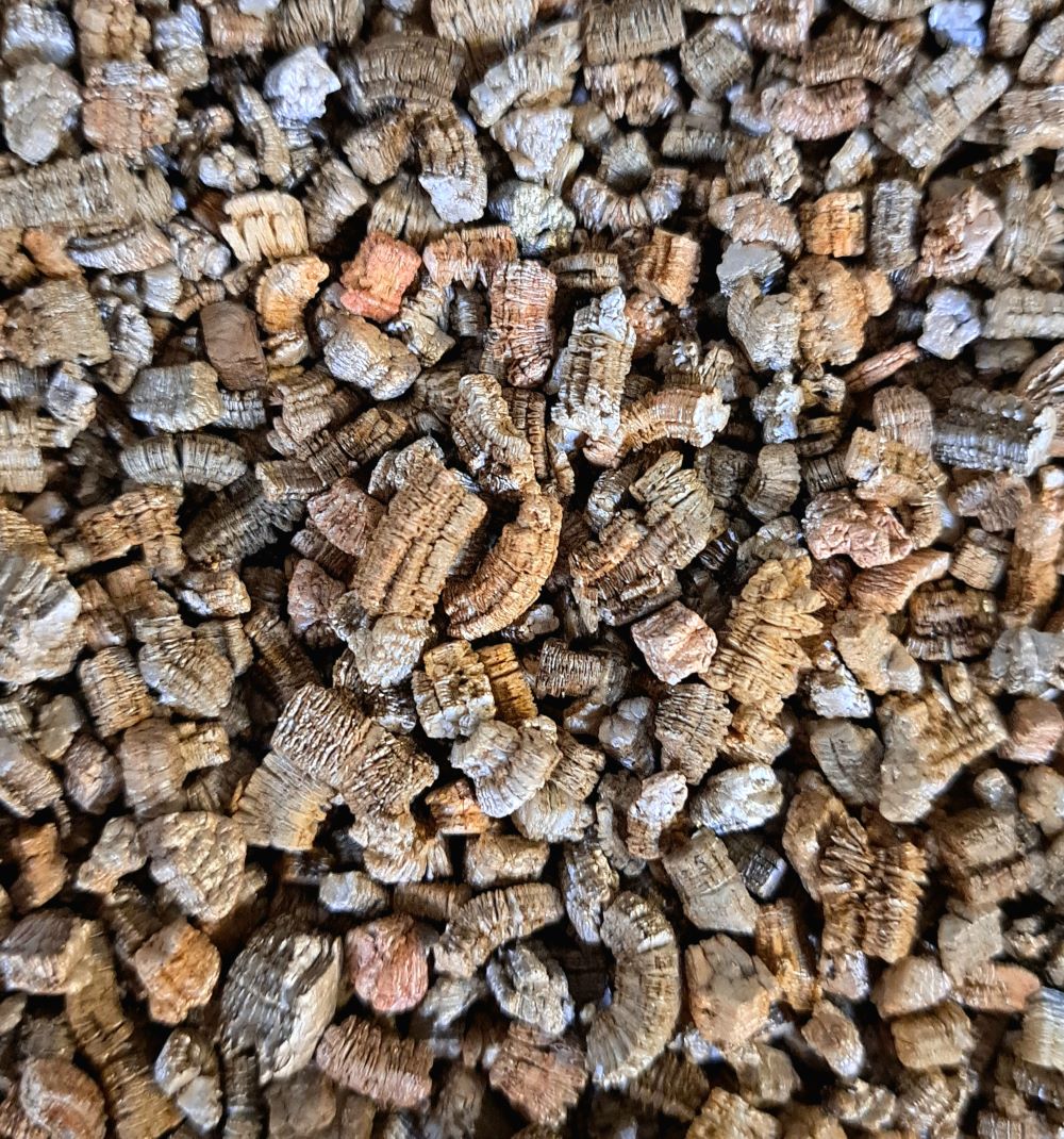 Granules grossiers de Vermiculite - 2 à 4 mm - pour sol aéré (5L ou 100L) 